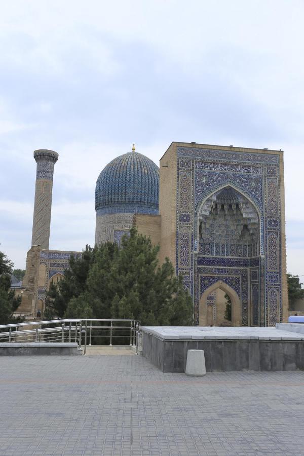 Hotel Dilnura Samarkand Exterior photo